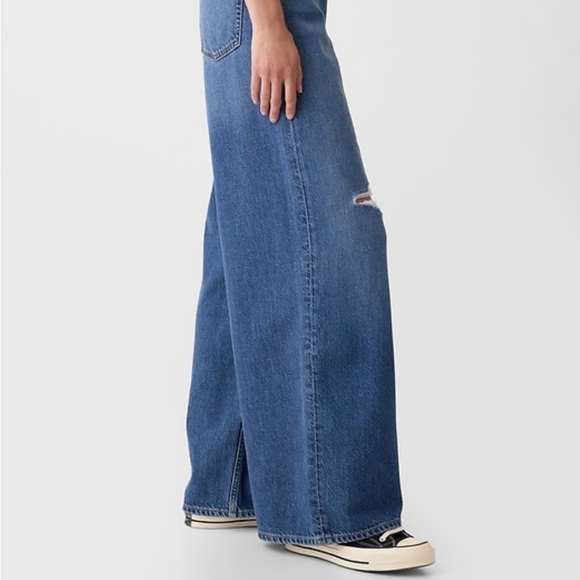 Mid Rise Ultra Soft Baggy Jeans - Picture 3 of 7